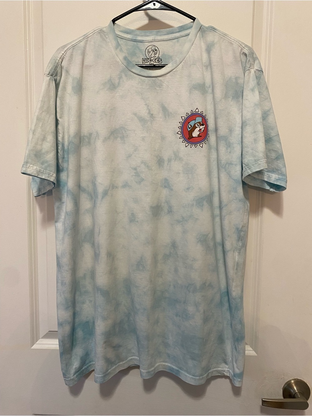 BUC-EE’S Light Blue Tie-Dye Graphic Tee